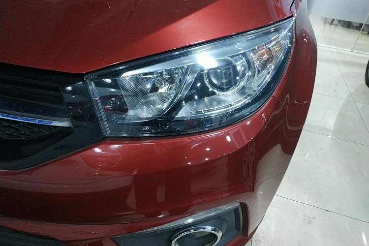 Used Chery Tiggo 3 2016 1.6L CVT ZhiShang Edition Left Front Headlight