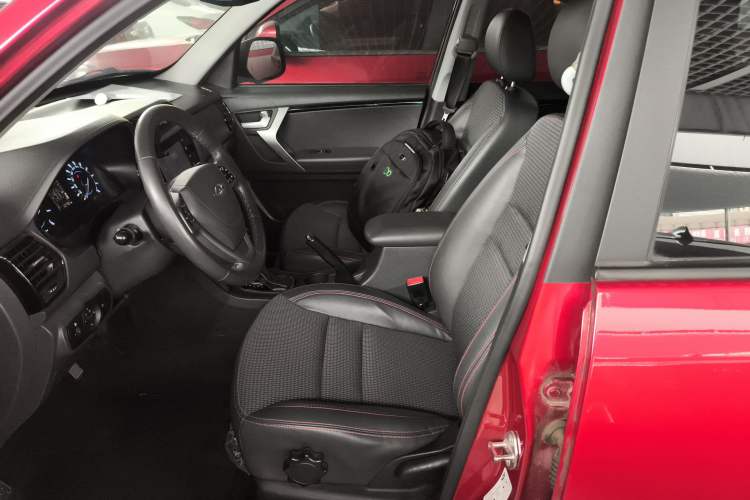Used Chery Tiggo 3 2016 1.6L CVT ZhiShang Edition Left Front Seat
