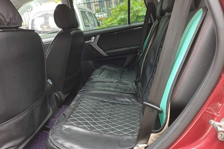 Used Chery Tiggo 3 2016 1.6L Manual ZhiShang Edition Left Rear Seat