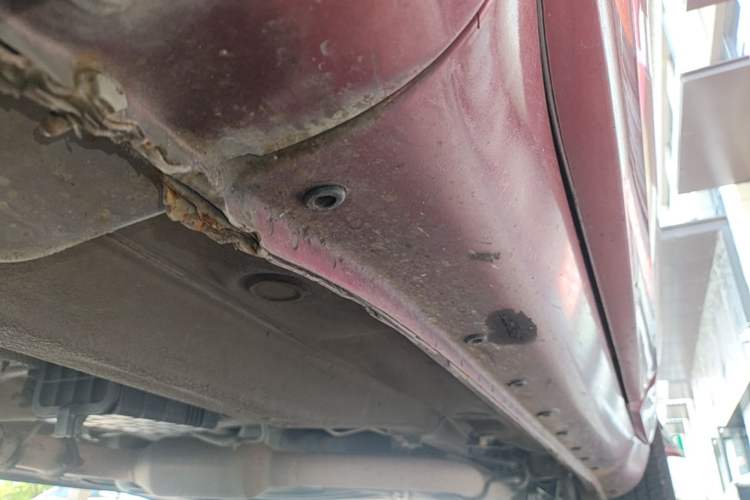 Used Chery Tiggo 3 2016 1.6L CVT ZhiShang Edition Left Side Sill