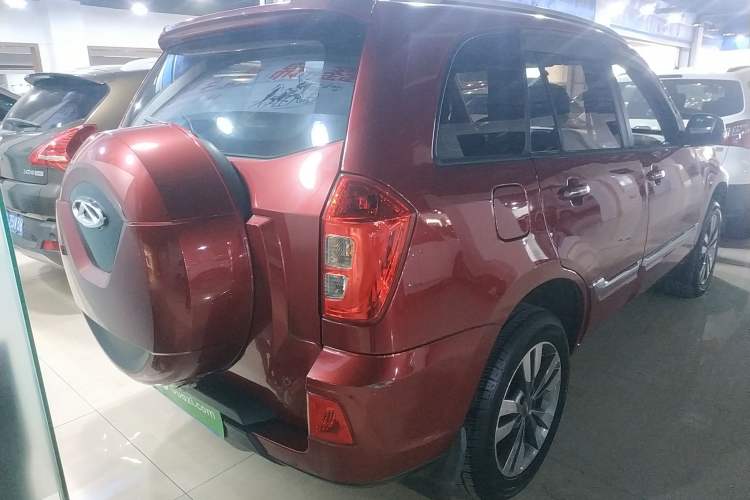 Used Chery Tiggo 3 2016 1.6L CVT ZhiShang Edition Rear Right 45 Deg