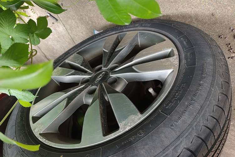 Used Chery Tiggo 3 2016 1.6L Manual ZhiShang Edition Right Rear Wheel Hub