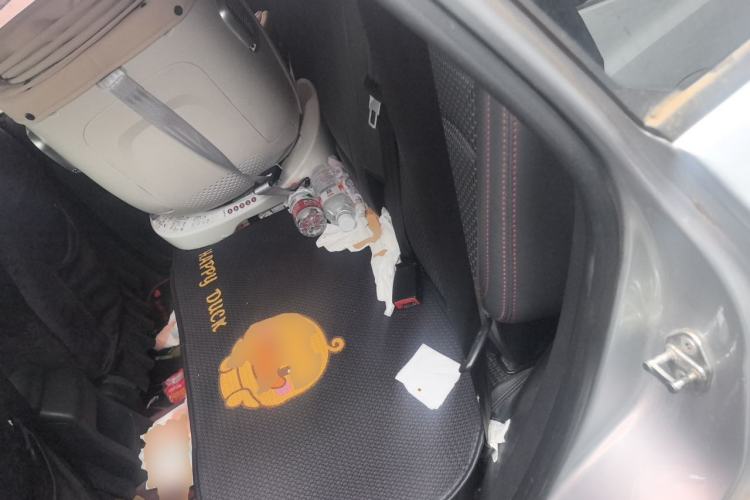 Used Chery Tiggo 3 2016 1.6L Manual ZhiShang Edition Left Rear Seat