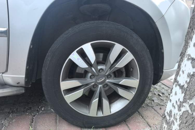 Used Chery Tiggo 3 2016 1.6L Manual ZhiShang Edition Right Front Wheel Hub