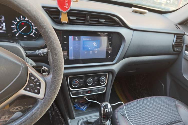 Used Chery Tiggo 3 2016 1.6L Manual ZhiShang Edition Audio And AC Panel