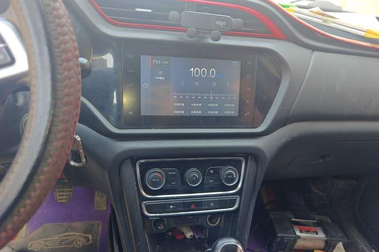 Used Chery Tiggo 3 2016 1.6L Manual ZhiShang Edition Audio And AC Panel