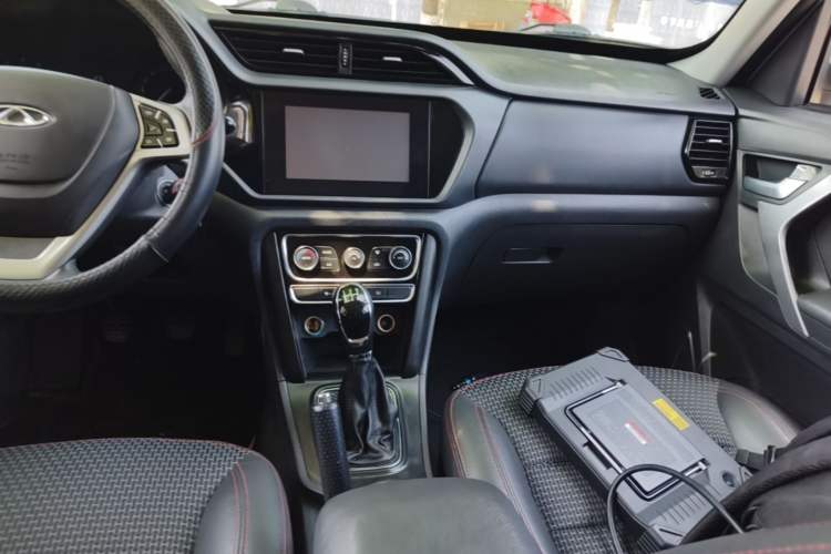 Used Chery Tiggo 3 2016 1.6L Manual ZhiShang Edition Audio And AC Panel