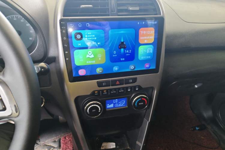 Used Chery Tiggo 3 2016 1.6L Manual ZhiShang Edition Audio And AC Panel