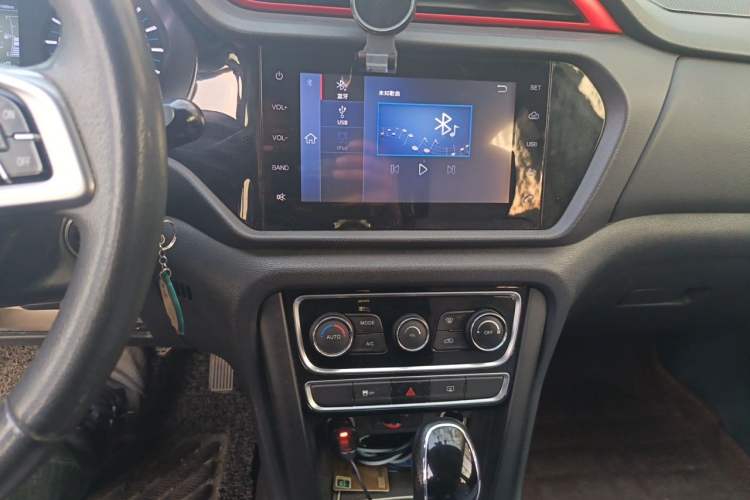 Used Chery Tiggo 3 2016 1.6L CVT ZhiShang Edition Audio And AC Panel