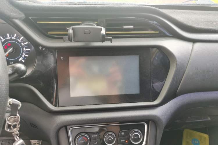 Used Chery Tiggo 3 2016 1.6L Manual ZhiShang Edition Audio And AC Panel