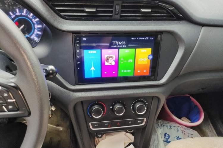 Used Chery Tiggo 3 2016 1.6L Manual Fashion Edition Audio And AC Panel