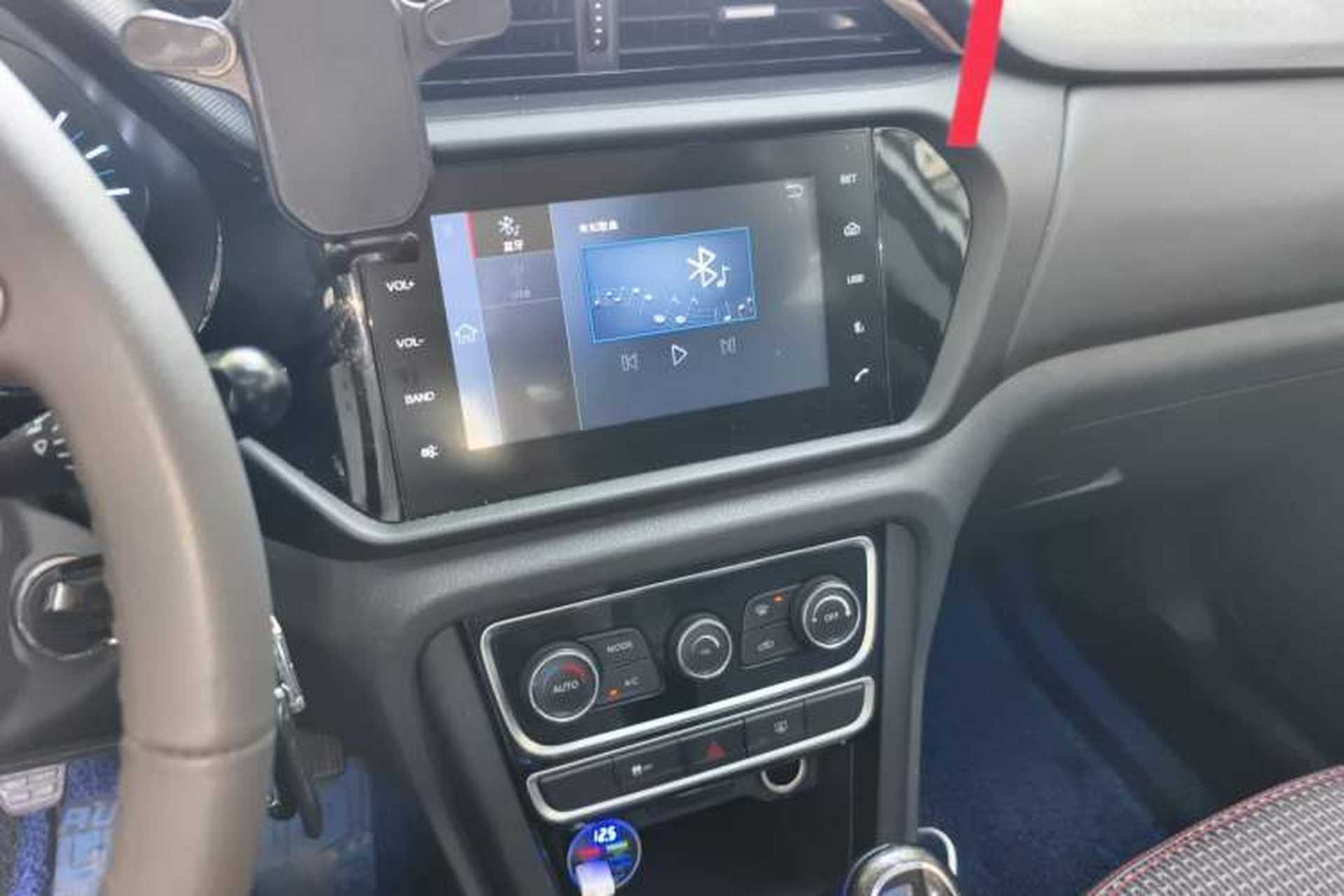 Used Chery Tiggo 3 2016 1.6L Manual ZhiShang Edition Audio And AC Panel