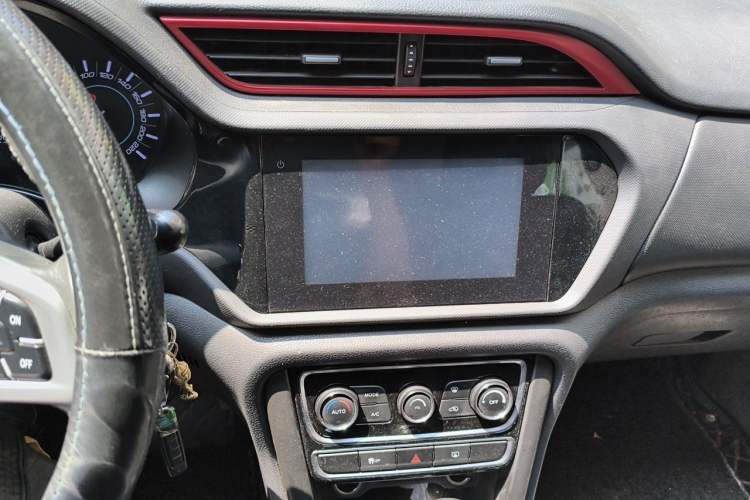 Used Chery Tiggo 3 2016 1.6L CVT Luxury Edition Audio And AC Panel