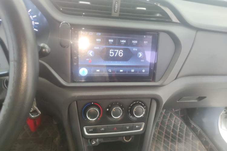 Used Chery Tiggo 3 2016 1.6L Manual Fashion Edition Audio And AC Panel