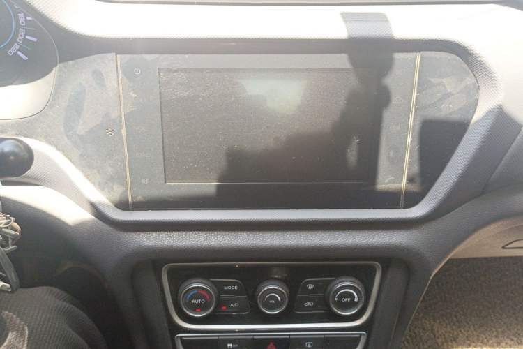 Used Chery Tiggo 3 2016 1.6L Manual ZhiShang Edition Audio And AC Panel
