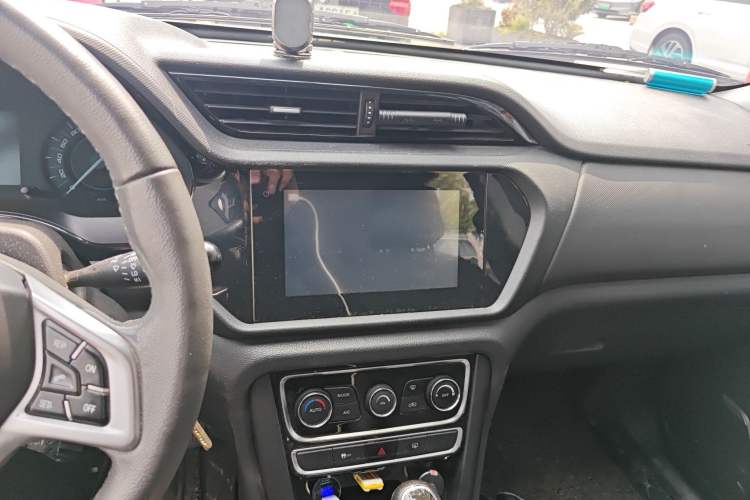 Used Chery Tiggo 3 2016 1.6L CVT ZhiShang Edition Audio And AC Panel