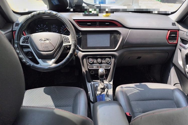 Used Chery Tiggo 3 2016 1.6L CVT Luxury Edition Center Console