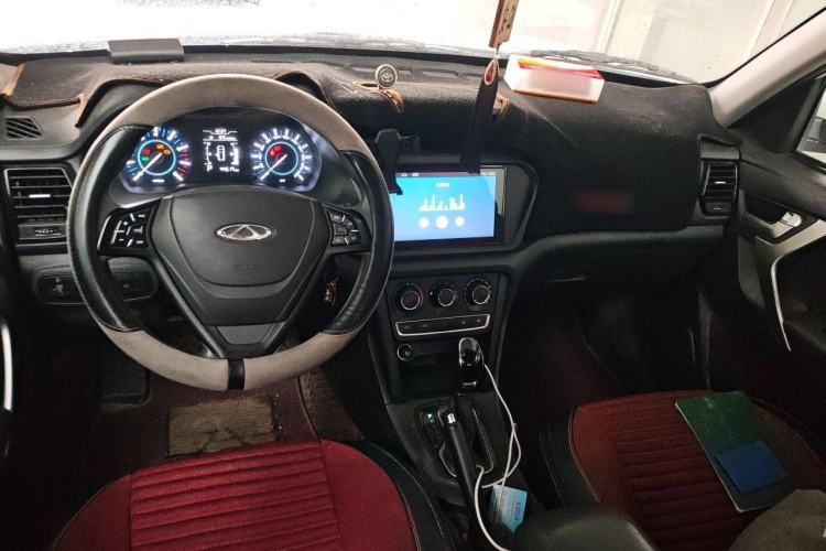 Used Chery Tiggo 3 2016 1.6L CVT Fashion Edition Center Console