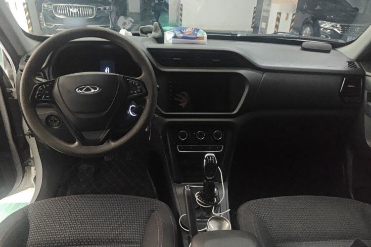 Used Chery Tiggo 3 2016 1.6L Manual Fashion Edition Center Console