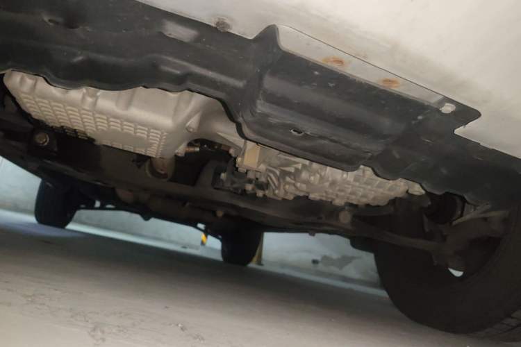 Used Chery Tiggo 3 2016 1.6L CVT ZhiShang Edition Chassis Front