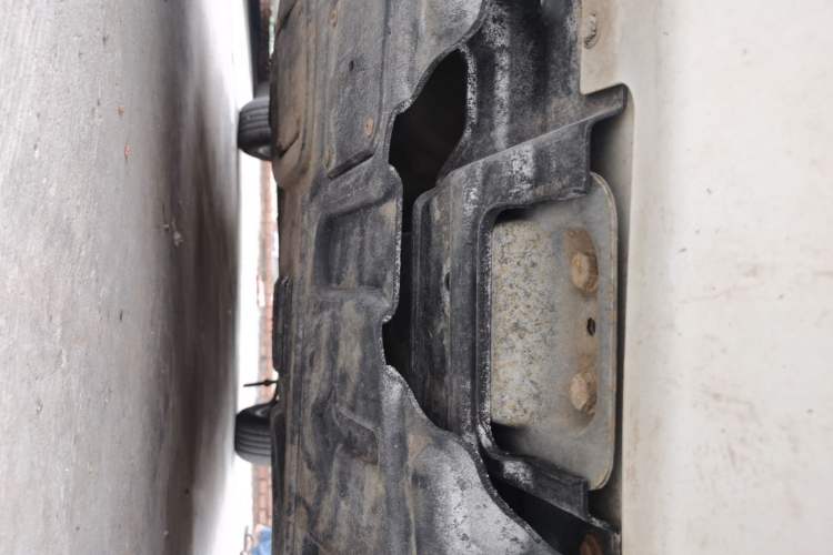 Used Chery Tiggo 3 2016 1.6L Manual ZhiShang Edition Chassis Front