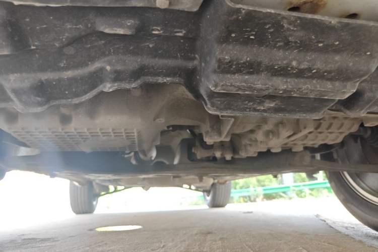 Used Chery Tiggo 3 2016 1.6L CVT ZhiShang Edition Chassis Front