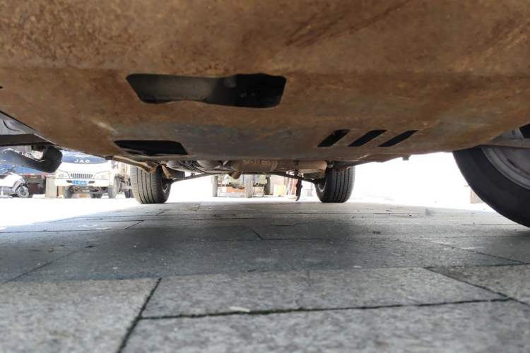 Used Chery Tiggo 3 2016 1.6L CVT ZhiShang Edition Chassis Front