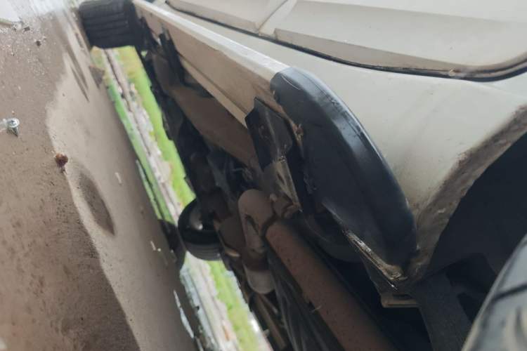 Used Chery Tiggo 3 2016 1.6L Manual ZhiShang Edition Chassis Rear Left