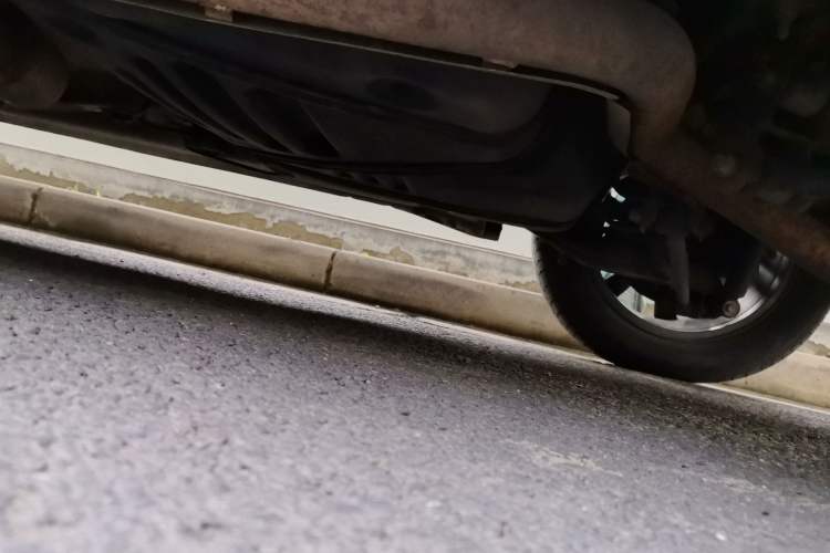 Used Chery Tiggo 3 2016 1.6L Manual ZhiShang Edition Chassis Rear Left