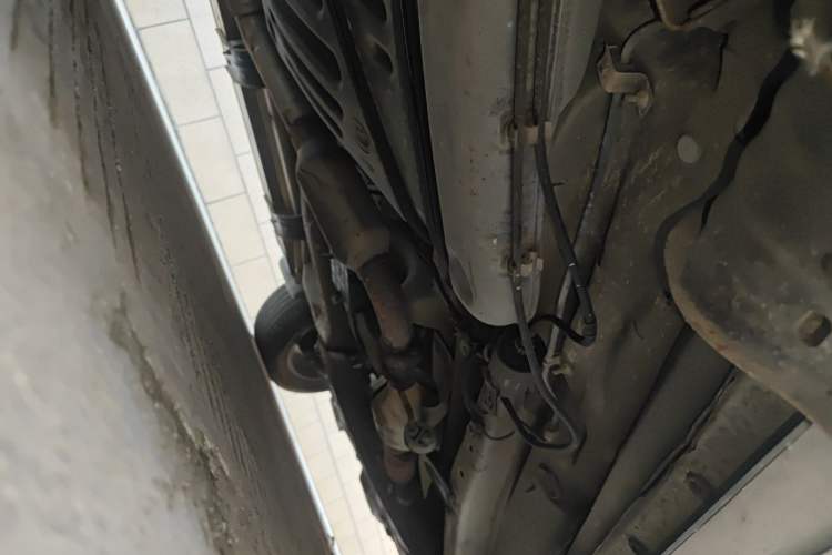 Used Chery Tiggo 3 2016 1.6L Manual ZhiShang Edition Chassis Rear Right