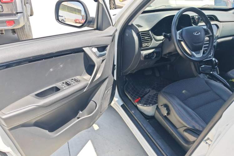 Used Chery Tiggo 3 2016 1.6L CVT ZhiShang Edition Driver Seat