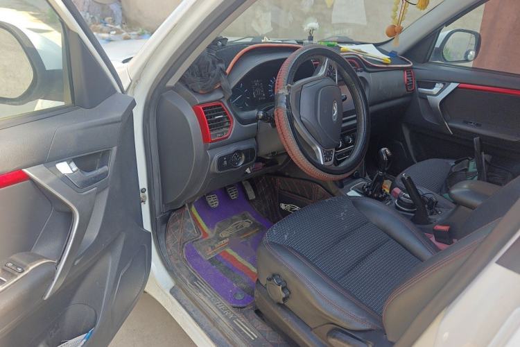 Used Chery Tiggo 3 2016 1.6L Manual ZhiShang Edition Driver Seat