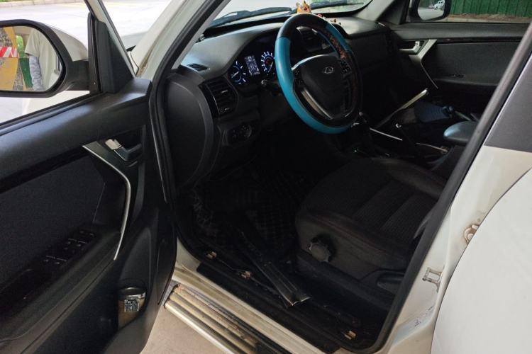 Used Chery Tiggo 3 2016 1.6L CVT ZhiShang Edition Driver Seat