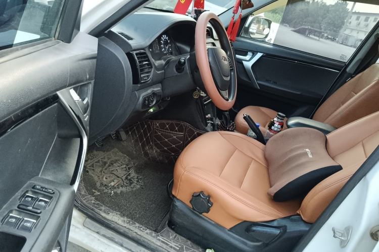Used Chery Tiggo 3 2016 1.6L Manual Fashion Edition Driver Seat
