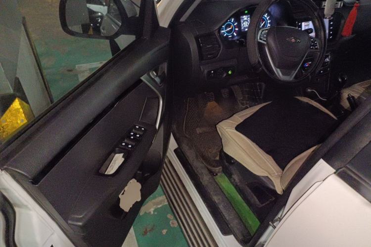 Used Chery Tiggo 3 2016 1.6L Manual ZhiShang Edition Driver Seat