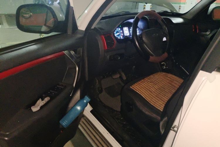 Used Chery Tiggo 3 2016 1.6L CVT ZhiShang Edition Driver Seat