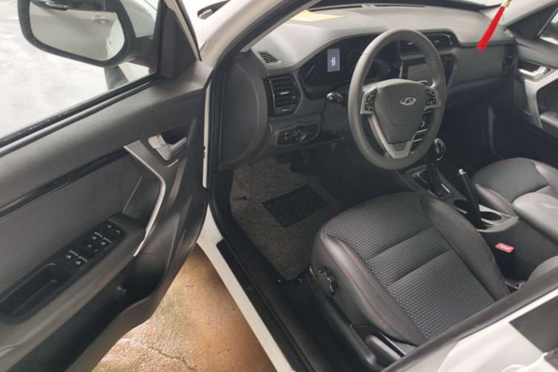 Used Chery Tiggo 3 2016 1.6L CVT ZhiShang Edition Driver Seat