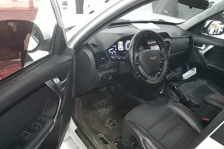 Used Chery Tiggo 3 2016 1.6L CVT ZhiShang Edition Driver Seat