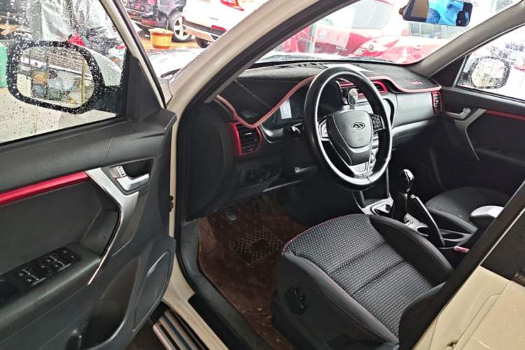 Used Chery Tiggo 3 2016 1.6L Manual Fashion Edition Driver Seat