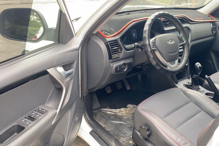 Used Chery Tiggo 3 2016 1.6L Manual ZhiShang Edition Driver Seat