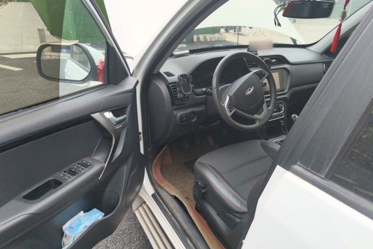 Used Chery Tiggo 3 2016 1.6L Manual ZhiShang Edition Driver Seat