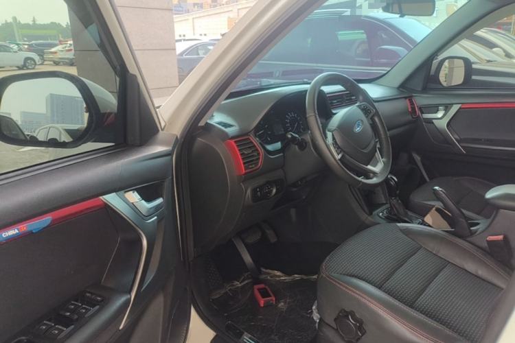 Used Chery Tiggo 3 2016 1.6L CVT ZhiShang Edition Driver Seat