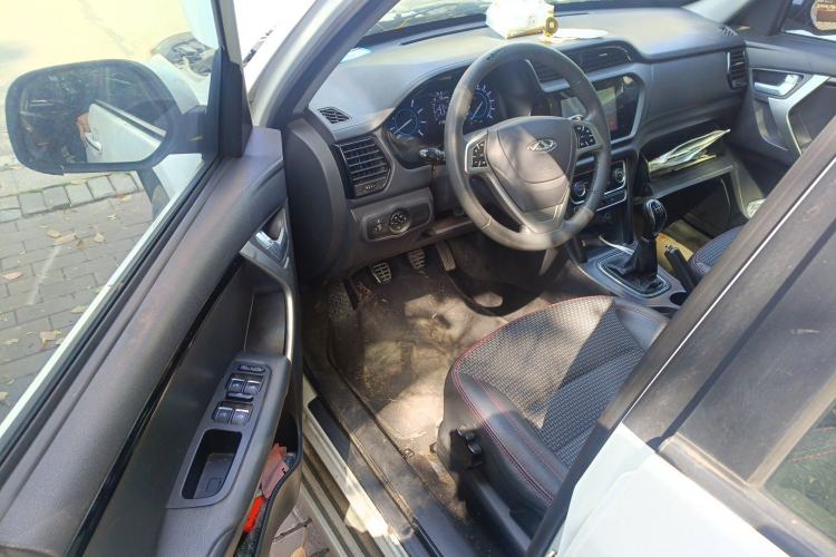 Used Chery Tiggo 3 2016 1.6L Manual ZhiShang Edition Driver Seat