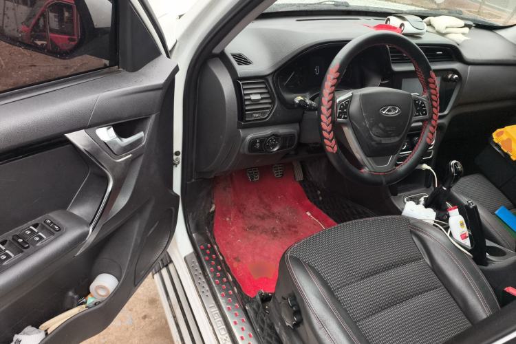 Used Chery Tiggo 3 2016 1.6L Manual ZhiShang Edition Driver Seat