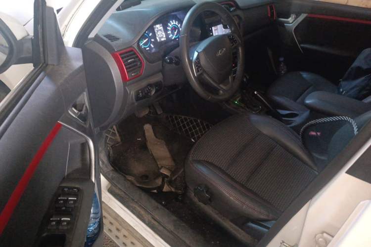 Used Chery Tiggo 3 2016 1.6L CVT ZhiShang Edition Driver Seat