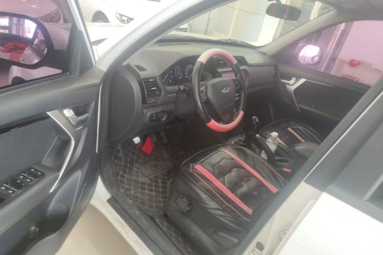 Used Chery Tiggo 3 2016 1.6L Manual Fashion Edition Driver Seat