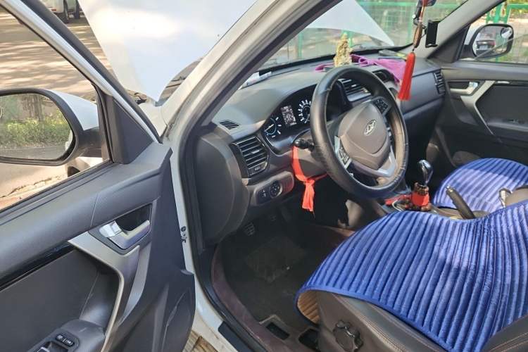Used Chery Tiggo 3 2016 1.6L Manual ZhiShang Edition Driver Seat
