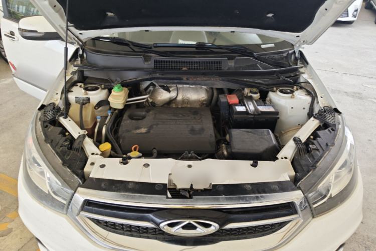 Used Chery Tiggo 3 2016 1.6L Manual ZhiShang Edition Engine Bay