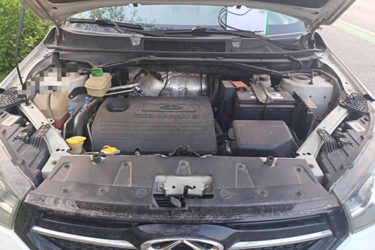 Used Chery Tiggo 3 2016 1.6L CVT ZhiShang Edition Engine Bay