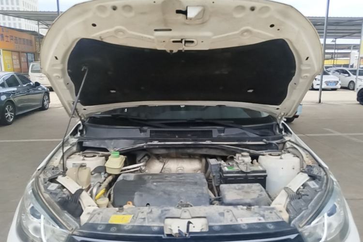 Used Chery Tiggo 3 2016 1.6L Manual ZhiShang Edition Engine Bay